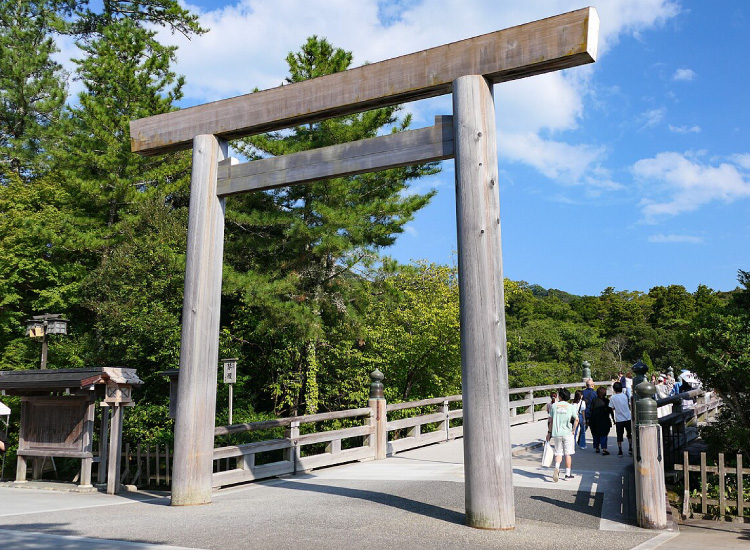 伊勢神宮